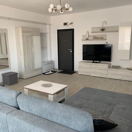 49Er Apartament Năvodari Esterno foto