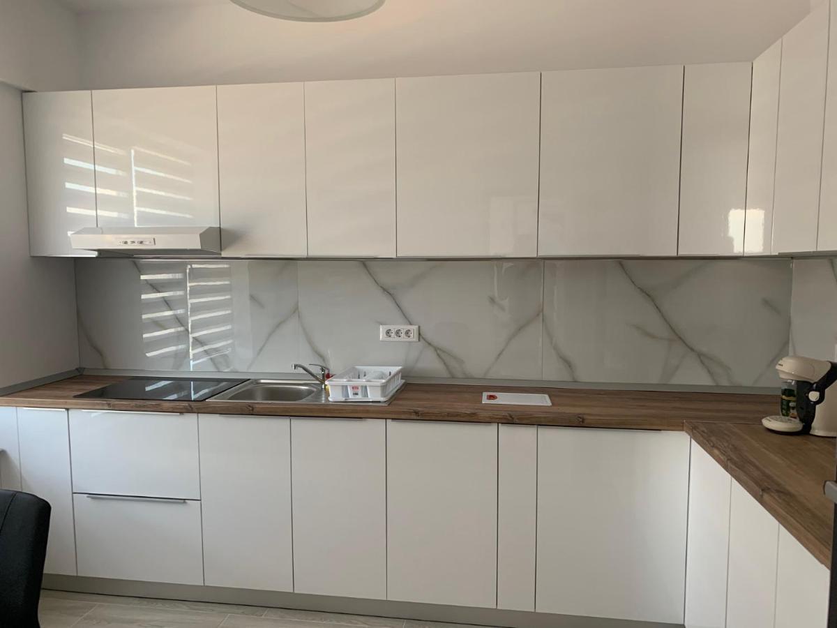 49Er Apartament Năvodari Esterno foto