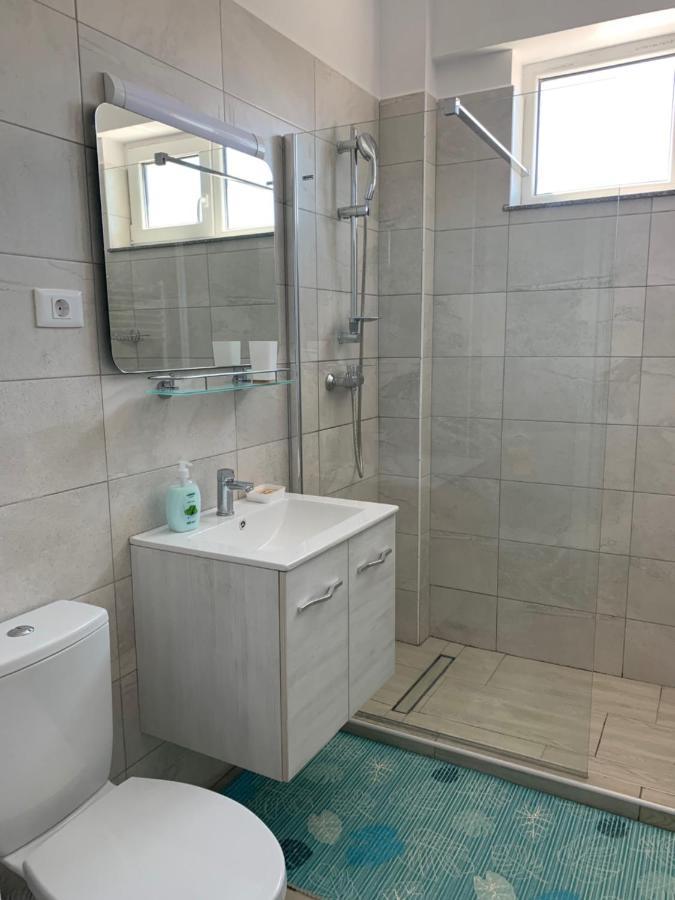 49Er Apartament Năvodari Esterno foto