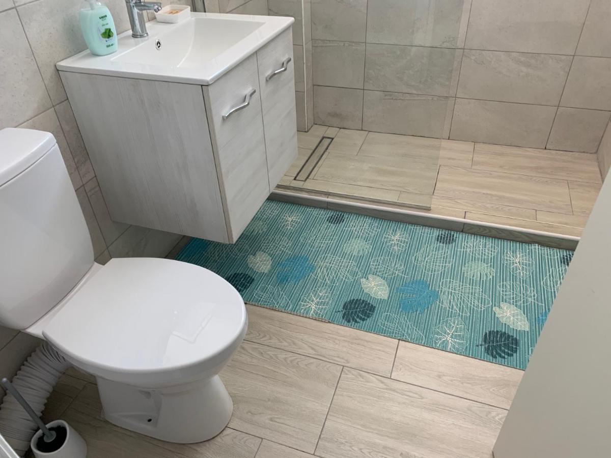 49Er Apartament Năvodari Esterno foto